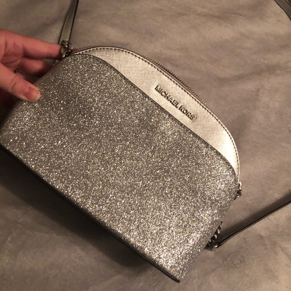 Michael Kors Cindy Glitter Crossbody